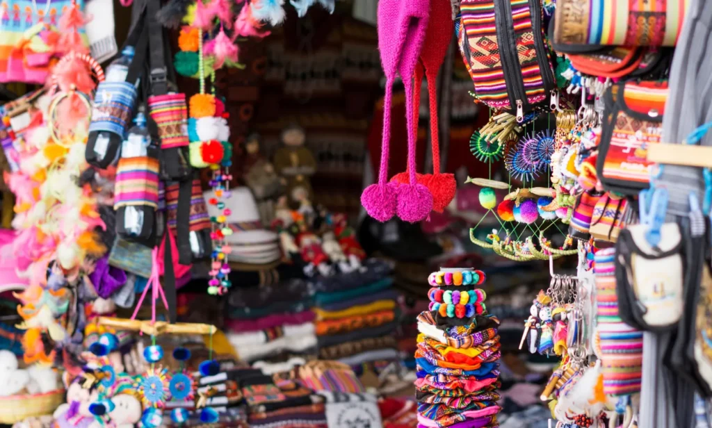 Best Places to Buy Quality Alpaca-wool Clothing in Peru
