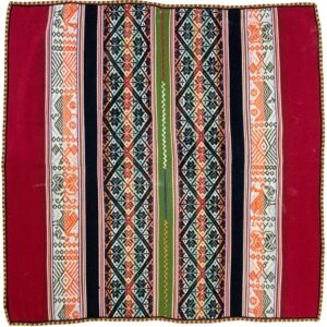 peruvian shamanic mestana mesa cloth sacred textile handmade in Alapaca