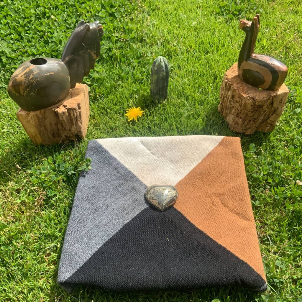 Peruvian-Pyrite-Heart-Stone-Handmade-Shamanic