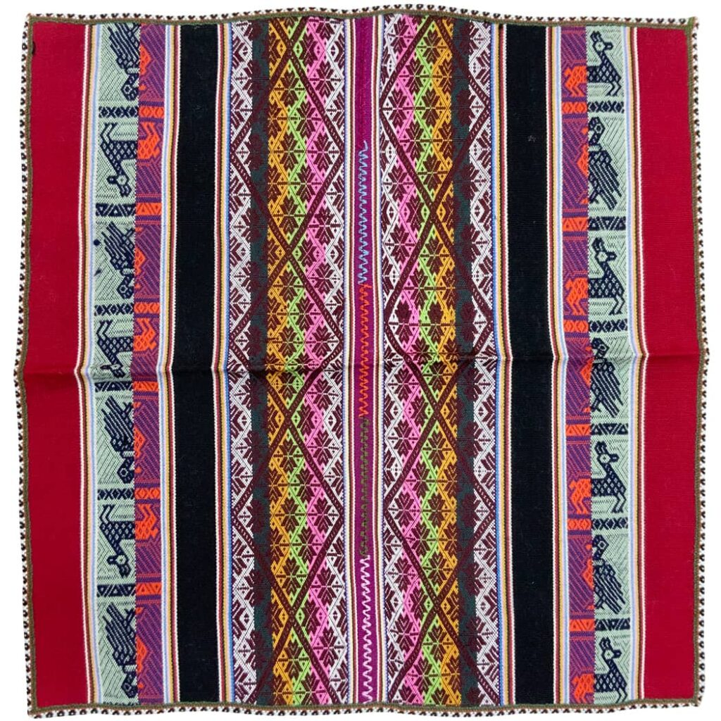 Peruvian Mestana Mesa Cloth